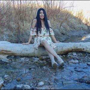 Meet your Posher, Roxana